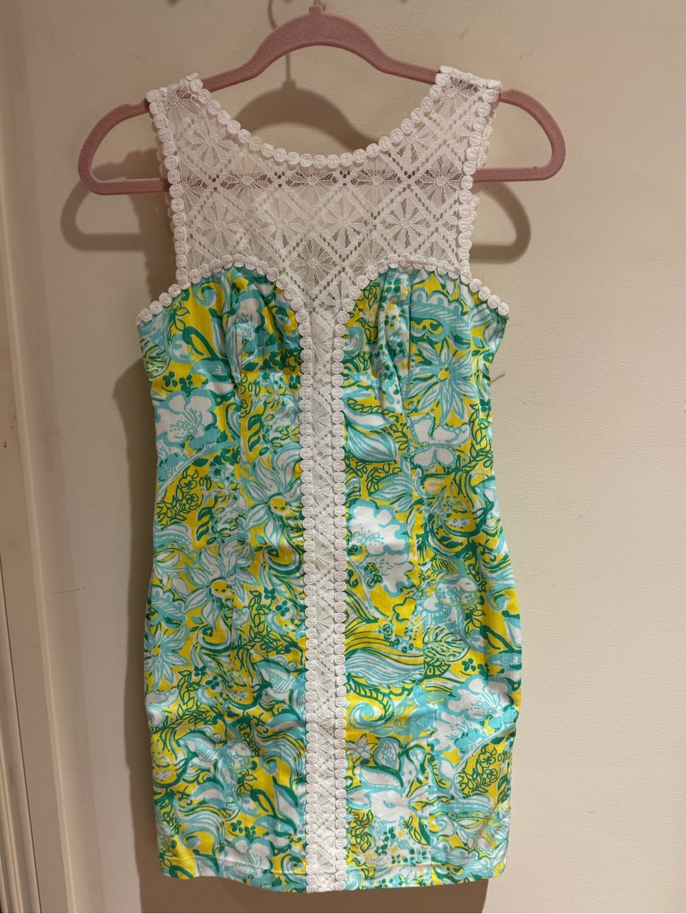 Lilly Pulitzer Sofia shift dress Dandelion Yellow Beach Gypsies
